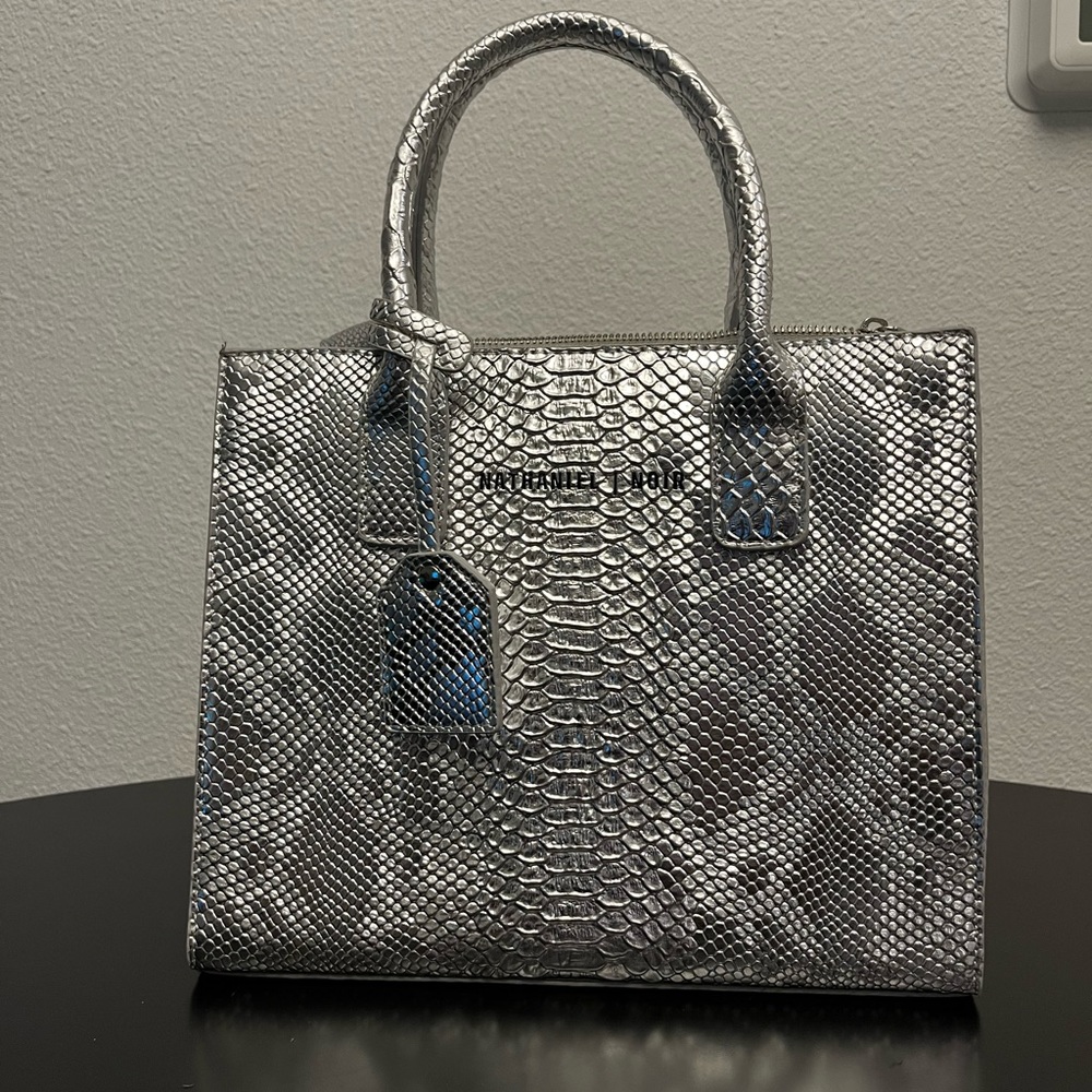 COPY - Noir-X  Chrome Bag